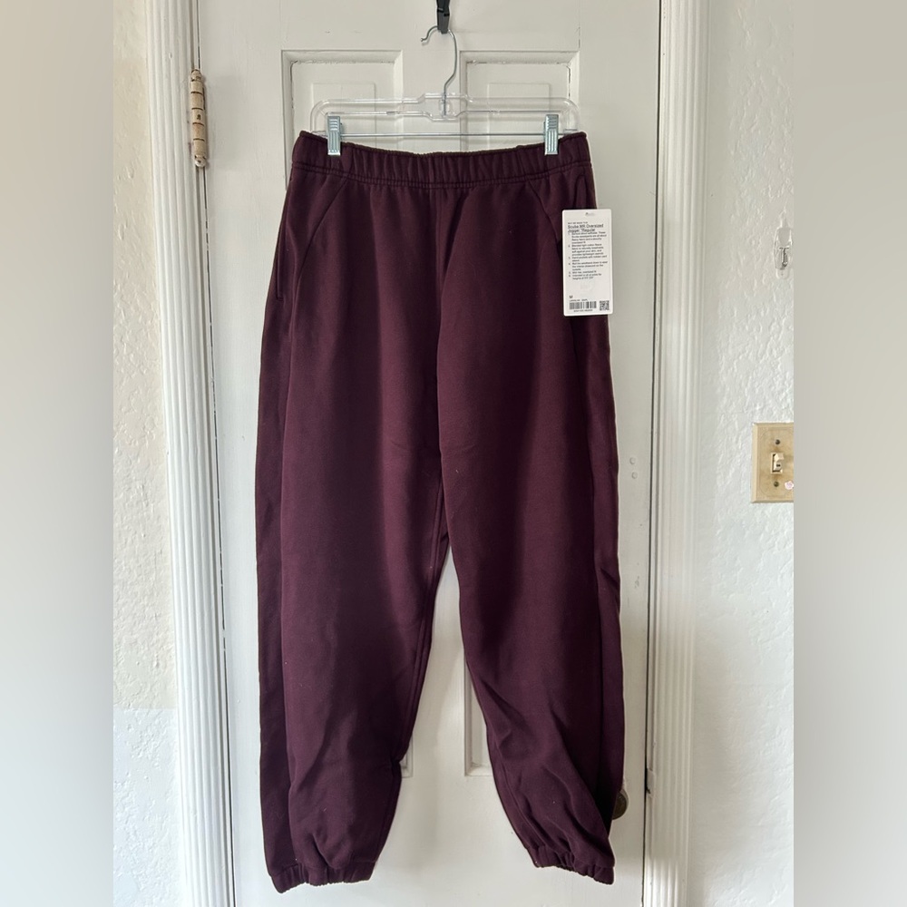 NWT Lululemon Scuba Oversized Jogger *Regular in Goodnight Plum size Medium